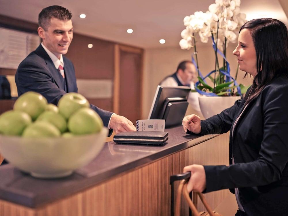 Mercure Airport Hotel Berlin Tegel Εξωτερικό φωτογραφία